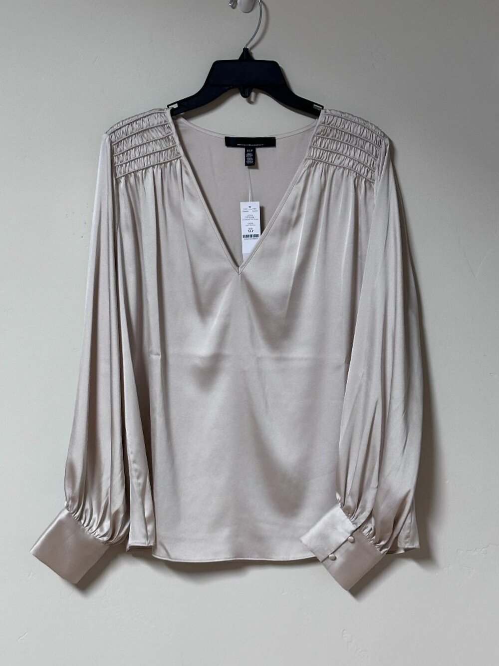 NWT White House Black Market Champagne / Beige Blouse Smocked Shoulders - XLP